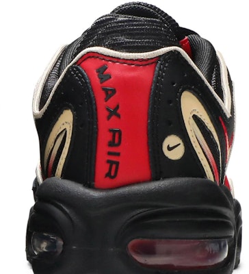 Nike Air Max Tailwind 4 'Hitam Emas Tim Merah' CT1267-001 Sizing Nike Air Max Tailwind 4 'Hitam Emas Tim Merah' CT1267-001