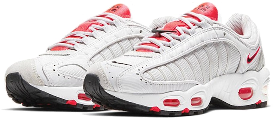 Nike Air Max Tailwind 4 'Crimson' Rojo CV3017-001 Lookbook Nike Air Max Tailwind 4 'Crimson' Rojo CV3017-001