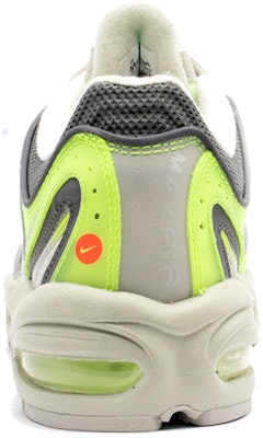 Nike Air Max Tailwind 4 'Volt' Sepatu Pria/Wanita CJ0784-700 Lookbook Nike Air Max Tailwind 4 'Volt' Sepatu Pria/Wanita CJ0784-700