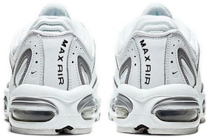 ナイキ エア マックス テイルウインド 4 "ホワイト/メタリックシルバー" CW6998-100 Purchase ナイキ エア マックス テイルウインド 4 "ホワイト/メタリックシルバー" CW6998-100