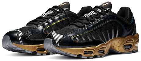 ナイキ エア マックス テイルウィンド '4 アースマーズ CT1263-001 Lookbook ナイキ エア マックス テイルウィンド '4 アースマーズ CT1263-001