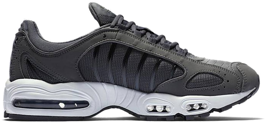 Nike Air Max Tailwind IV 'Abu-abu' CV1637-001 Order Nike Air Max Tailwind IV 'Abu-abu' CV1637-001