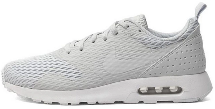nike-air-max-tavas-se-grey-white-718895-011