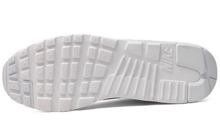 Shop Nike Air Max Tavas SE Grijs/ ''Wit'' 718895-011