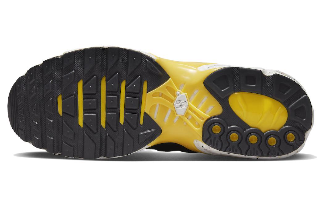 Sizing 耐克Air Max Terrascape Plus '密歇根'配色款鞋子 DV7513-400
