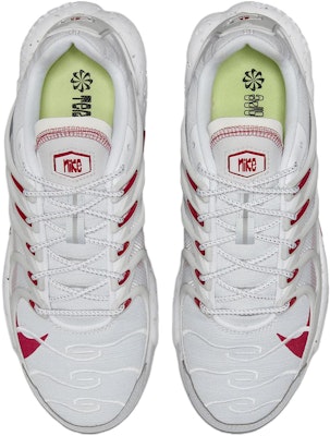 Nike Air Max Terrascape Plus 'Pure Platinum Gym Red' DV7513-001 Shop Nike Air Max Terrascape Plus 'Pure Platinum Gym Red' DV7513-001