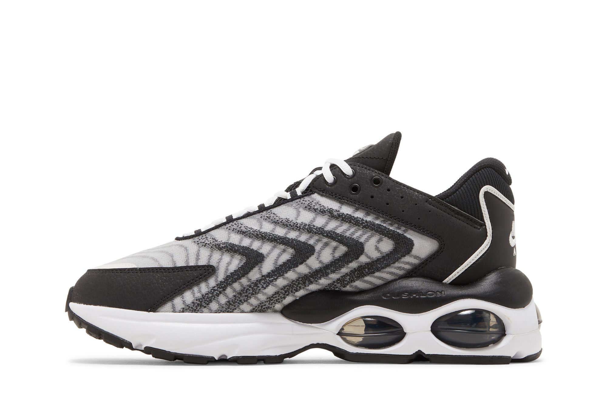 Shop 耐克Air Max TW 1 '黑白' DQ3984-001