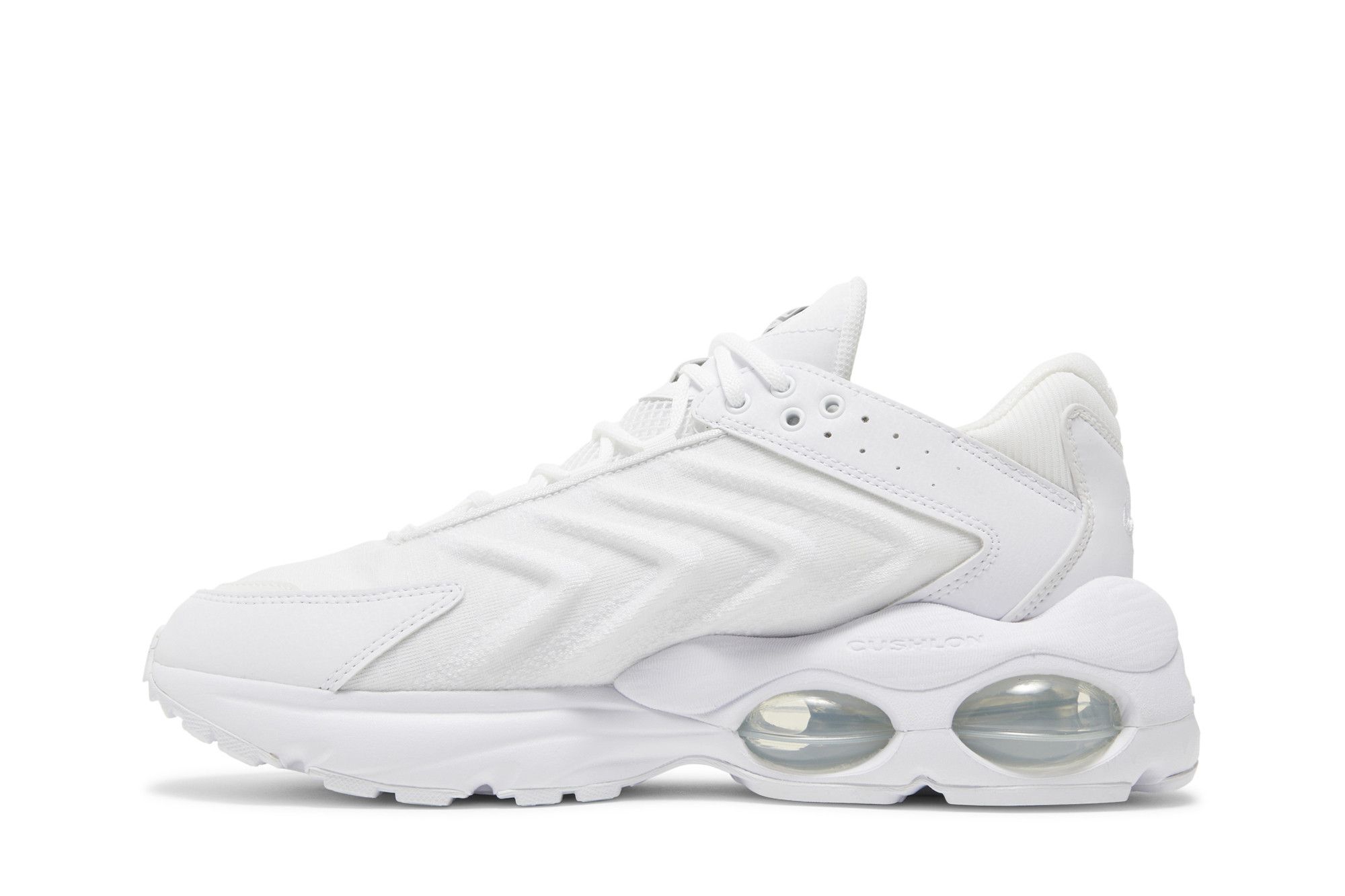 Shop 耐克Air Max TW“三重白” DQ3984-102
