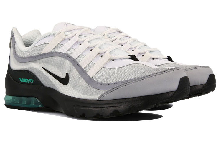 Lookbook Nike Air Max VG-R Low-Top Nero ''Bianco'' CK7583-007