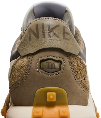 Nike Air Max Waffle Racer SP 'Matte Olive' Pria/Wanita Sepatu Sneakers FV6946-302 Sizing Nike Air Max Waffle Racer SP 'Matte Olive' Pria/Wanita Sepatu Sneakers FV6946-302