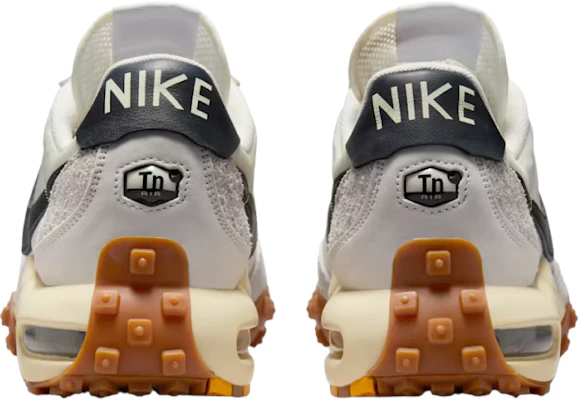 Nike Air Max Waffle Racer SP '米白黑色口香糖底' IB3656-100 Lookbook Nike Air Max Waffle Racer SP '米白黑色口香糖底' IB3656-100