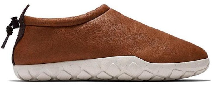 Nike Air Moc Bomber 'Cognac' Sepatu Sneakers 862439-200 Order Nike Air Moc Bomber 'Cognac' Sepatu Sneakers 862439-200