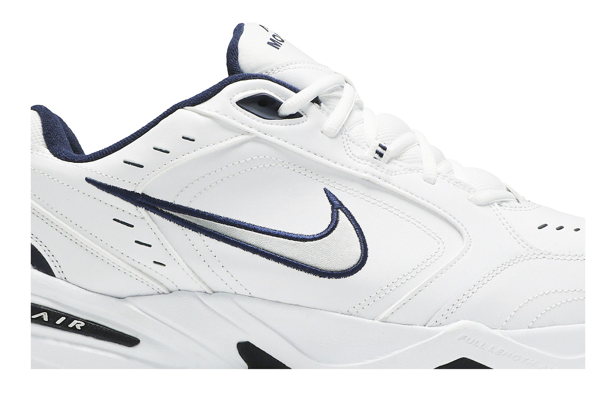 Lookbook Nike Air Monarch IV 4E Wide 'White' 416355-102