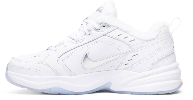 Kasut Nike Air Monarch IV 'Snow Day' AV6676-100 Lookbook Kasut Nike Air Monarch IV 'Snow Day' AV6676-100
