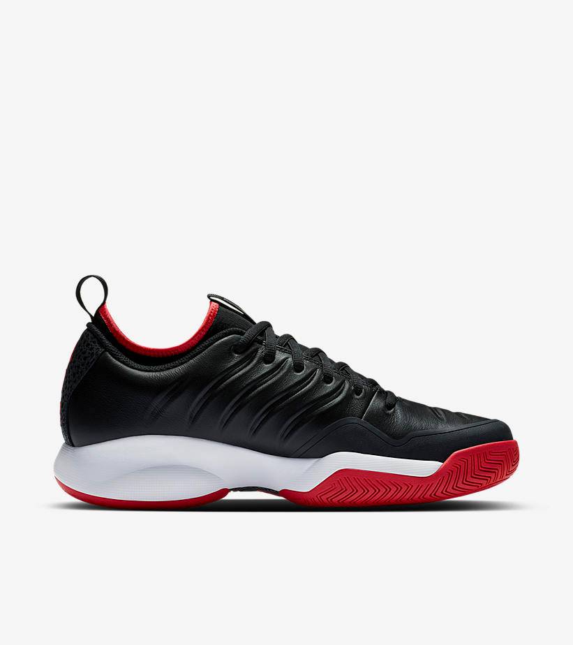 Lookbook Nike Air Oscillate 20 'Jumpsmash' Sepatu Olahraga Indonesia AH6892-001