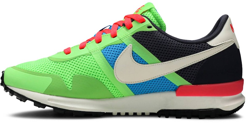 Nike Air Pegasus 83/30 'Flash Lime' dalam Warna Hijau Limau 599482-314 Lookbook Nike Air Pegasus 83/30 'Flash Lime' dalam Warna Hijau Limau 599482-314