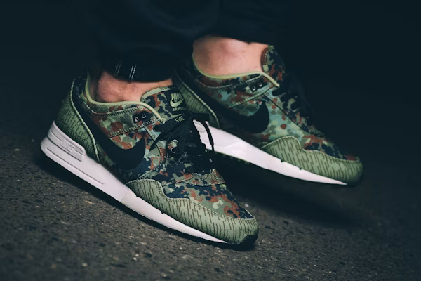 Nike Air Pegasus 89 'German Reunification' 724269-300 Purchase Nike Air Pegasus 89 'German Reunification' 724269-300
