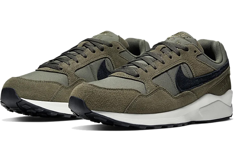 Lookbook Nike Air Pegasus 92 Lite SE Vert Olive CI9141-200