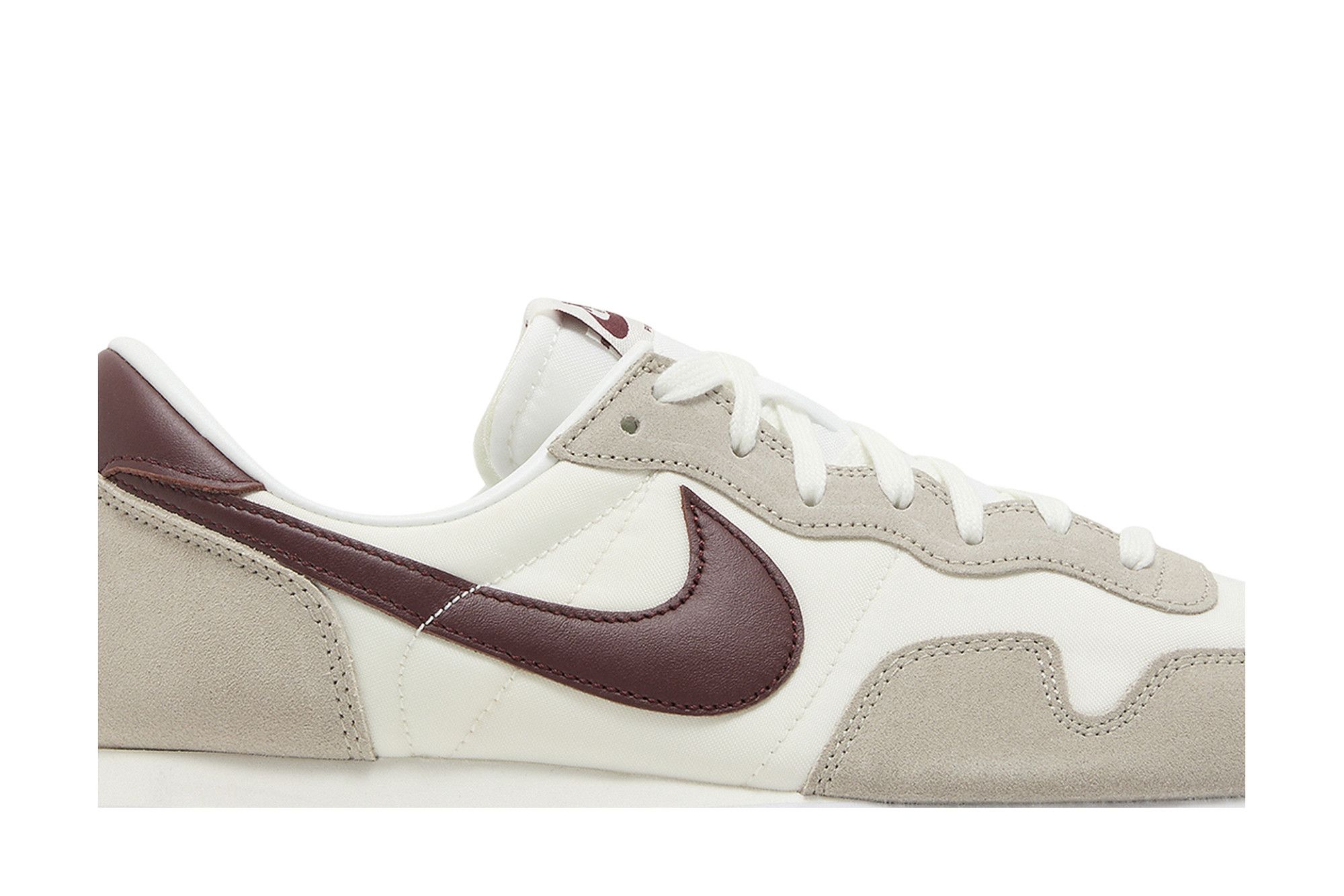 Order Nike Air Pegasus ''83 ''Bronzo Pietra Eclipse'' DJ6892-200
