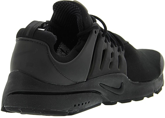 Nike Air Presto Essential Triple Black - Totalmente Negro 848187-011 Lookbook Nike Air Presto Essential Triple Black - Totalmente Negro 848187-011