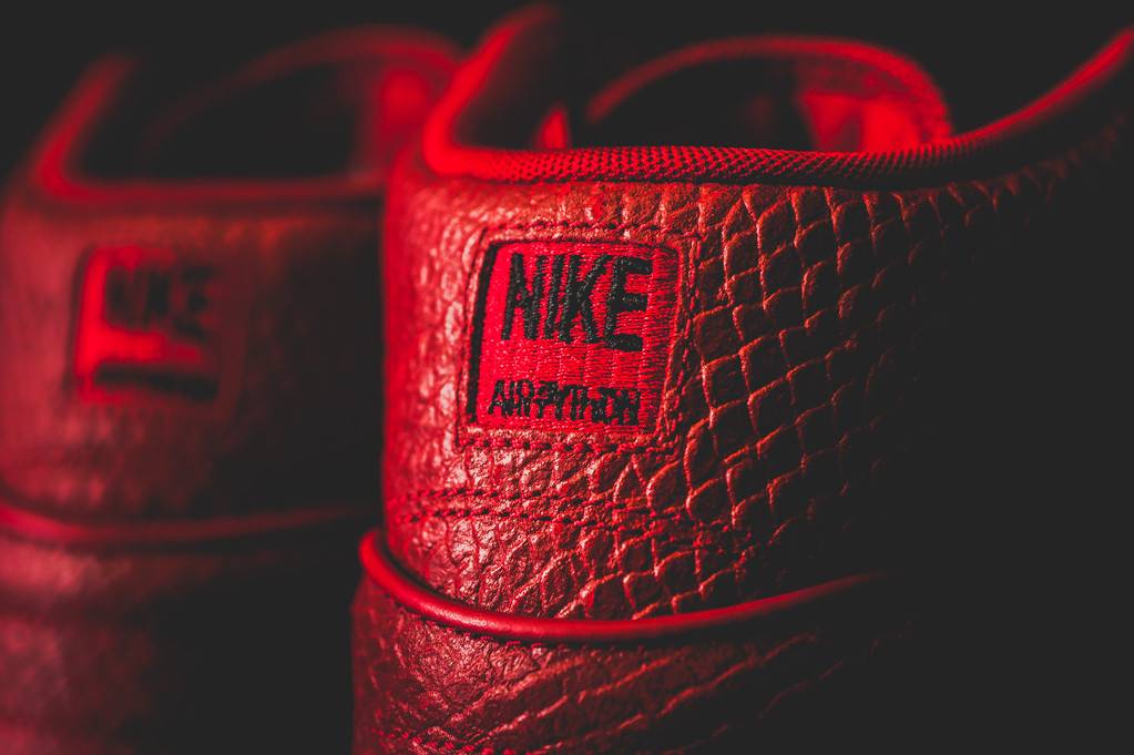 Purchase 耐吉 空氣蟒蛇 '紅色十月' 705066-600