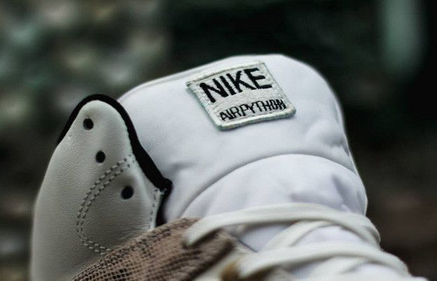 Lookbook 耐吉 Air Python 米白