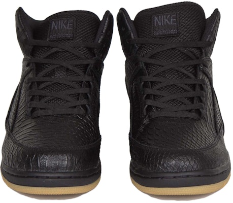 나이키 에어 파이톤 프리미엄 '블랙 검' (Nike Air Python Premium 'Black Gum') 705066-001 Lookbook 나이키 에어 파이톤 프리미엄 '블랙 검' (Nike Air Python Premium 'Black Gum') 705066-001
