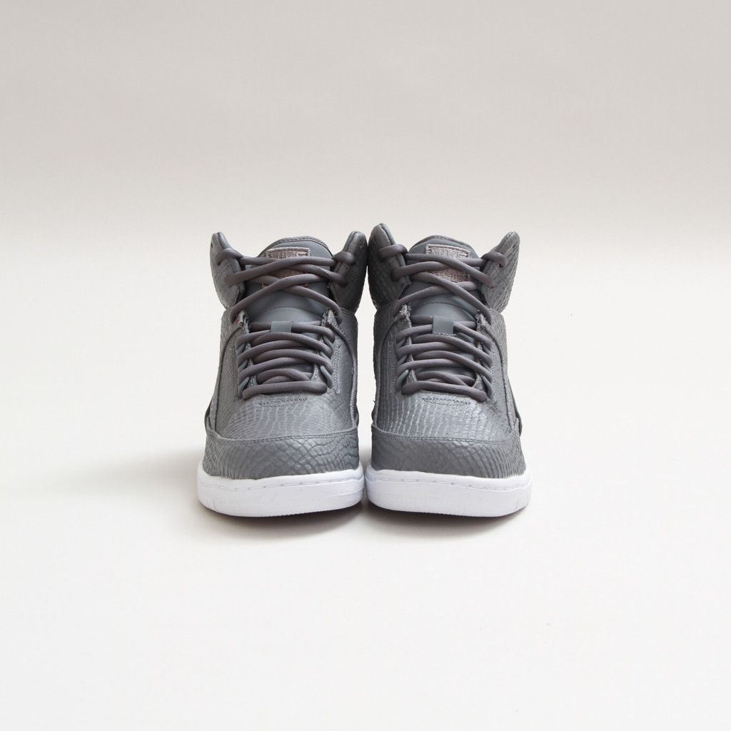 Order 耐吉 Air Python 深灰