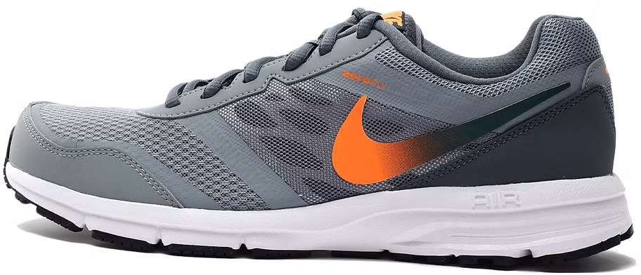 nike-air-relentless-4-low-top-grey-685139-009