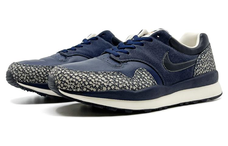 Lookbook Nike Air Safari NRG ''Wit Navy Blauw'' 532304-440