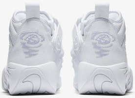 나이키 에어 쉐이크 엔디스트럭트 '트리플 화이트' 880869-101 Shop 나이키 에어 쉐이크 엔디스트럭트 '트리플 화이트' 880869-101