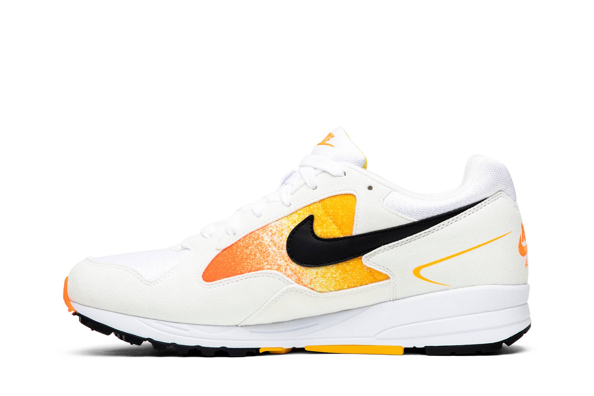 Lookbook ナイキ エア スカイロン 2 "アマリージョ" AO1551-102