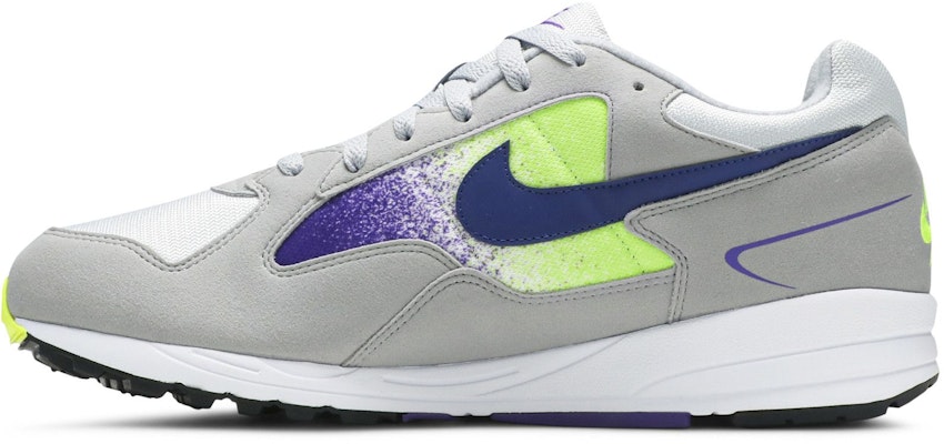 나이키 에어 스카일론 2 '그레이 볼트 그레이프' AO1551-003 Lookbook 나이키 에어 스카일론 2 '그레이 볼트 그레이프' AO1551-003