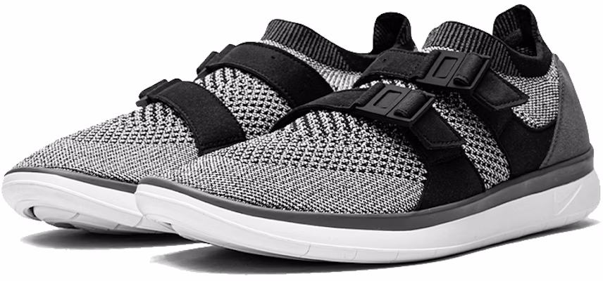 나이키 에어 삭 레이서 플라이니트 '블랙' 898022-100 Lookbook 나이키 에어 삭 레이서 플라이니트 '블랙' 898022-100