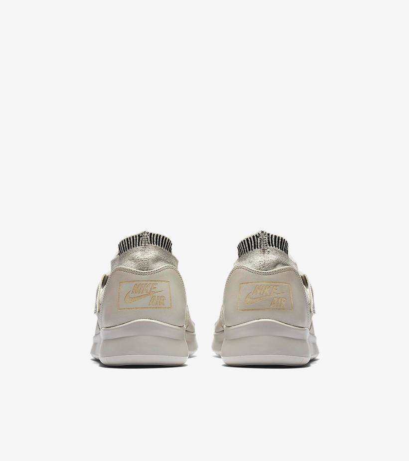 Shop 耐克Air Sock Racer Ultra Flyknit '苍灰色' 904580-002