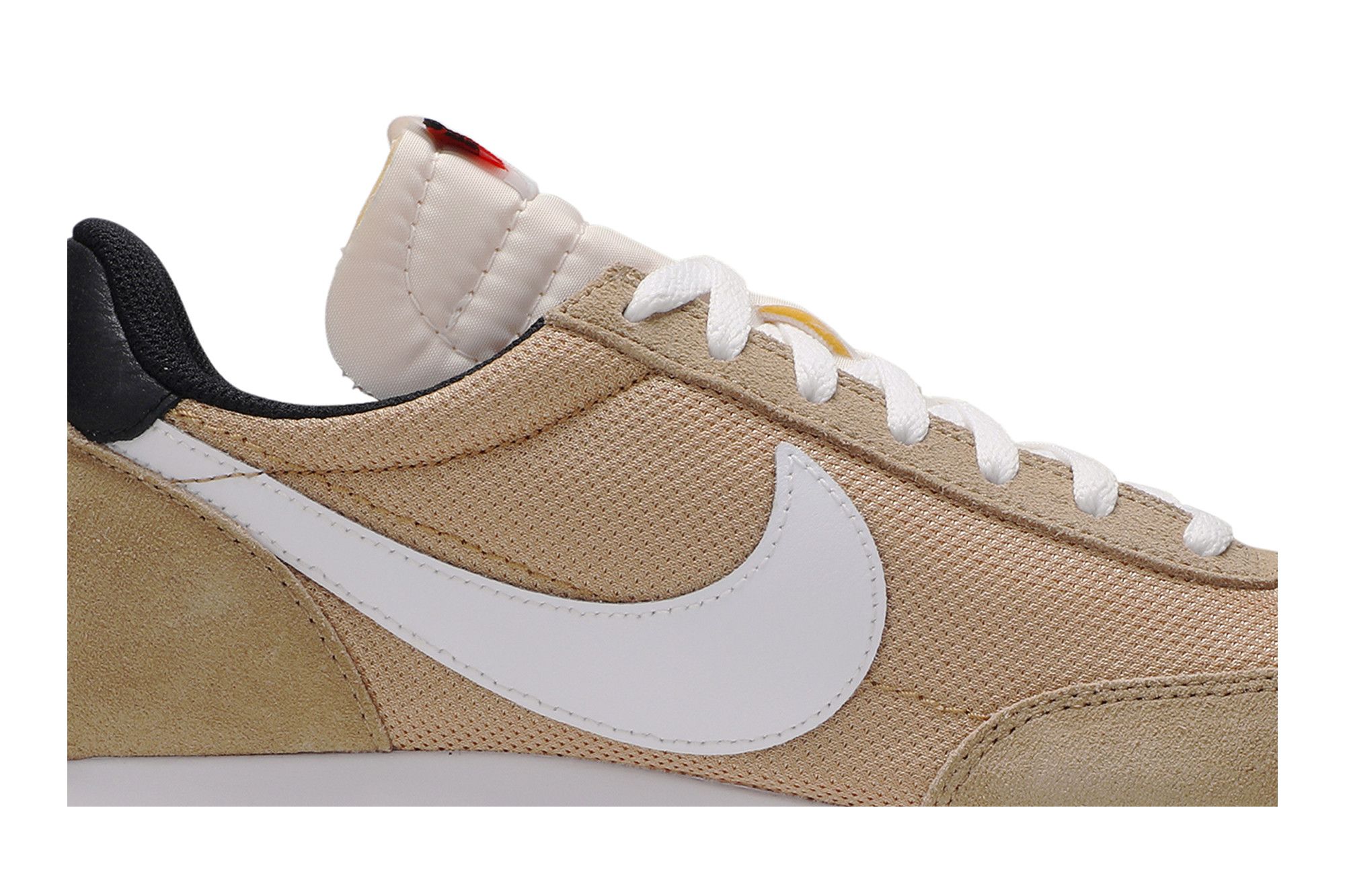 Lookbook Nike Air Tailwind 79 ''Fallschirm Beige'' 487754-201