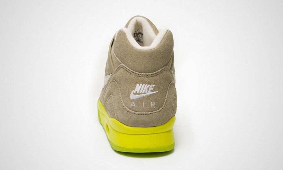 Shop 耐吉 Air Tech Challenge 2 麂皮 '竹' 644767-220