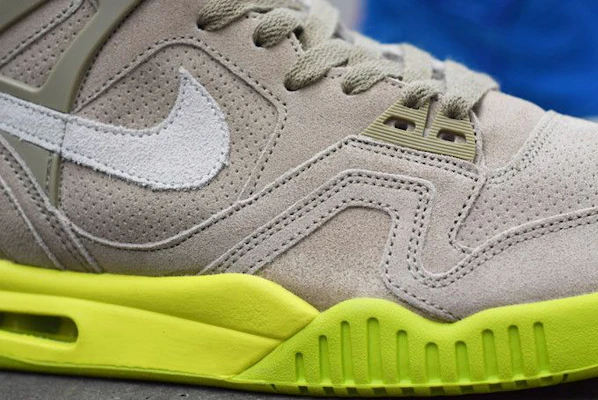 耐吉 Air Tech Challenge 2 麂皮 '竹' 644767-220 Sizing 耐吉 Air Tech Challenge 2 麂皮 '竹' 644767-220