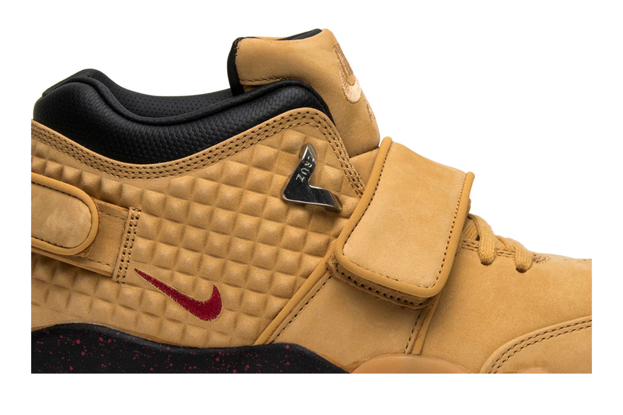 Buy Nike Air TR Cruz Wheat 812637 700 Novelship