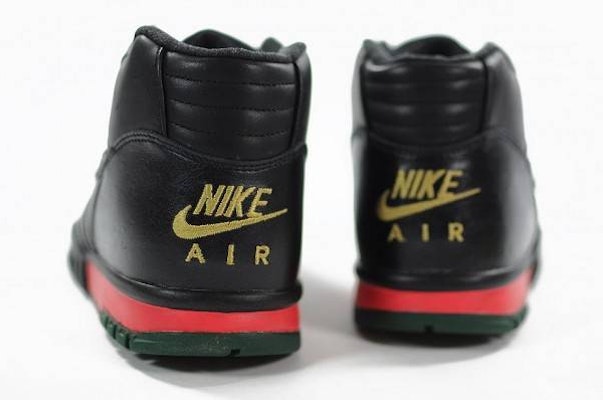 Nike Air Trainer 1 Mid Prm Qs 'Draft Day' 607081-001 Shop Nike Air Trainer 1 Mid Prm Qs 'Draft Day' 607081-001