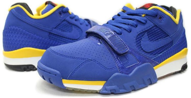 Nike Air Trainer 2 SB Supreme 'Supreme' Sneakers 317646-441 Lookbook Nike Air Trainer 2 SB Supreme 'Supreme' Sneakers 317646-441