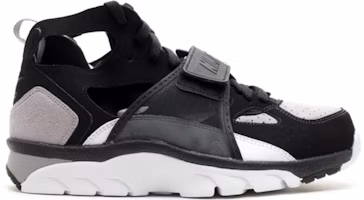 Nike Air Trainer Huarache 'Black' 679083-010 Nike Air Trainer Huarache 'Black' 679083-010