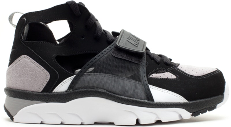 Nike Air Trainer Huarache 'Black' 679083-010