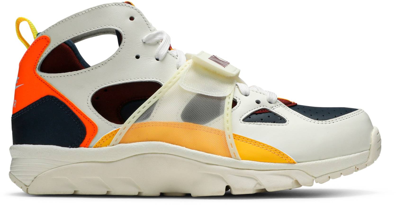 Nike air trainer huarache top white