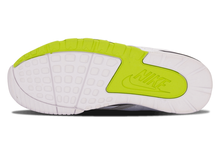 Shop ナイキ エアトレーナーSC 2 QS "シトロン" 456610-100