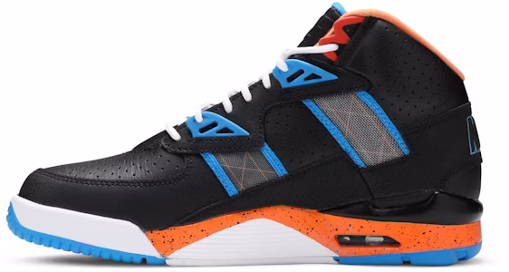 Nike Air Trainer SC High 'Knicks' Sepatu Olahraga Pria CU6672-001 Lookbook Nike Air Trainer SC High 'Knicks' Sepatu Olahraga Pria CU6672-001