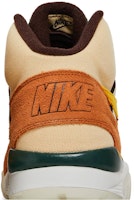 나이키 에어 트레이너 SC 하이 "폴른 사이다" DO6696-700 Sizing 나이키 에어 트레이너 SC 하이 "폴른 사이다" DO6696-700