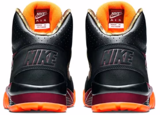 ナイキ エアトレーナーSCハイ プレミアム "カモ黒紅" (Nike エアトレーナーSCハイP "カモ黒紅") 685151-001 Purchase ナイキ エアトレーナーSCハイ プレミアム "カモ黒紅" (Nike エアトレーナーSCハイP "カモ黒紅") 685151-001