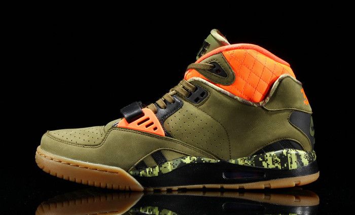 Order 나이키 에어 트레이너 SC II 프리미엄 '그린' (Nike Air Trainer SC II Premium 'Green') 637804-300