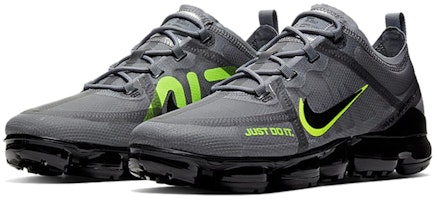 耐克Air VaporMax 2019 DRT 酷灰伏特配色 CV3417-001 Lookbook 耐克Air VaporMax 2019 DRT 酷灰伏特配色 CV3417-001